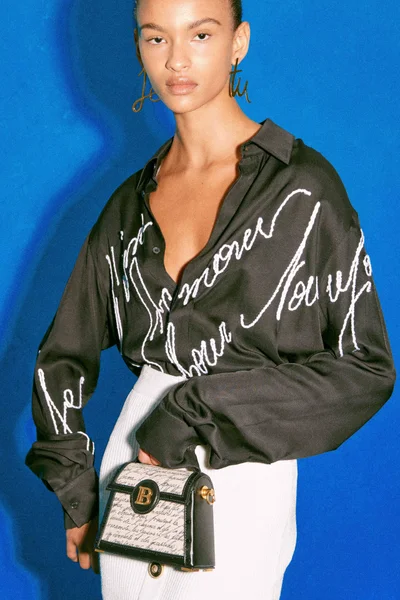 Look 24